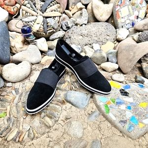 Karl Lagerfeld Kristi leather slip on sneaker